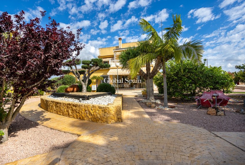 Revente - VILLA -
ELCHE - Costa Blanca