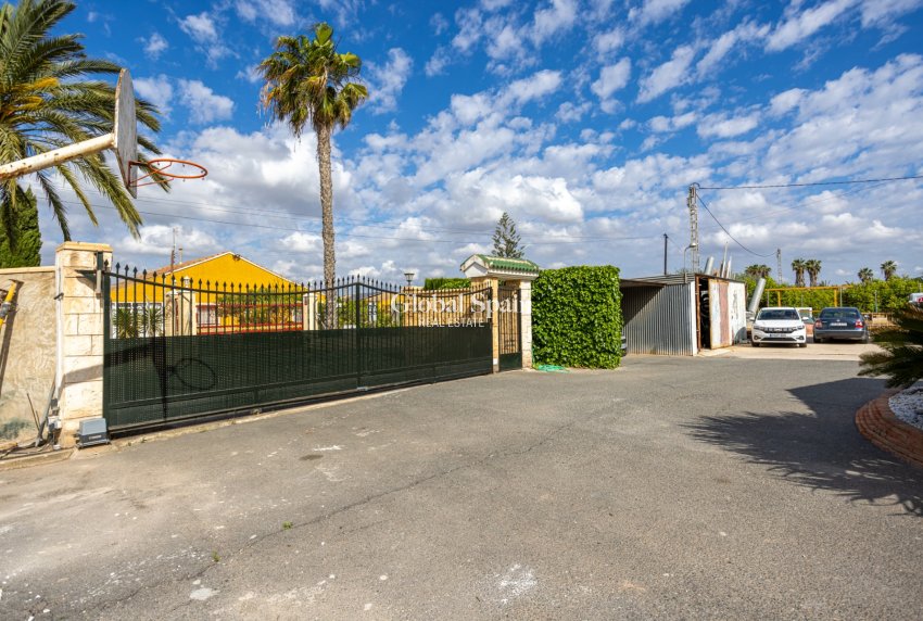Revente - VILLA -
ELCHE - Costa Blanca