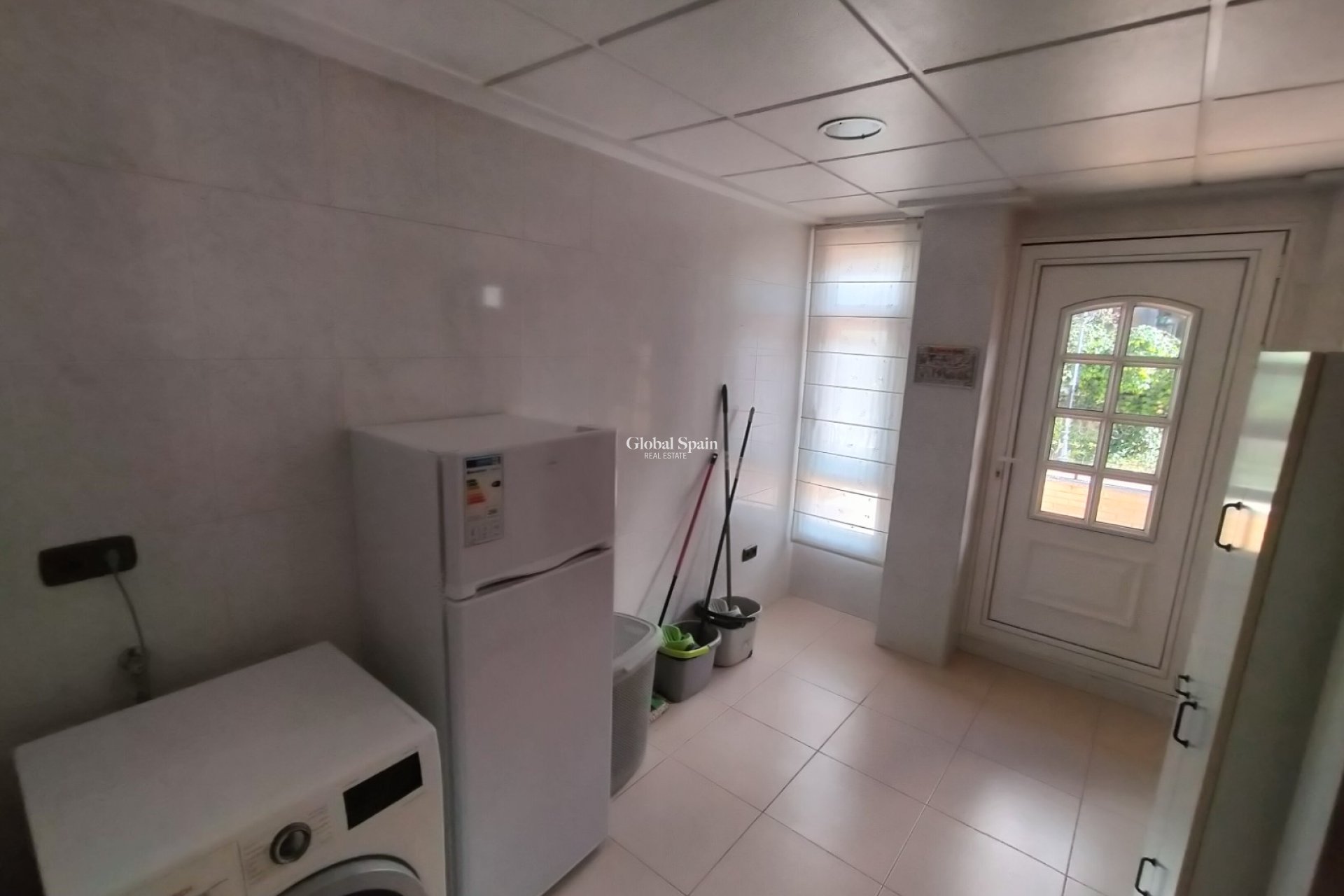 Revente - VILLA -
ELDA - Inland