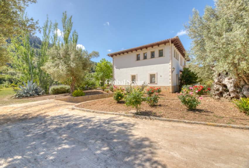 Revente - VILLA -
ESPORLES - Mallorca