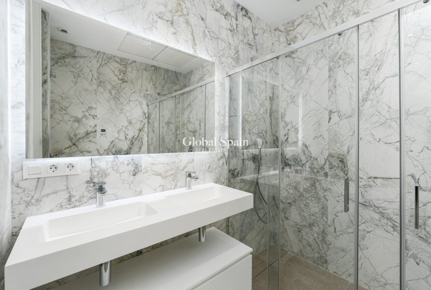 Revente - Villa -
FINESTRAT - Costa Blanca Norte