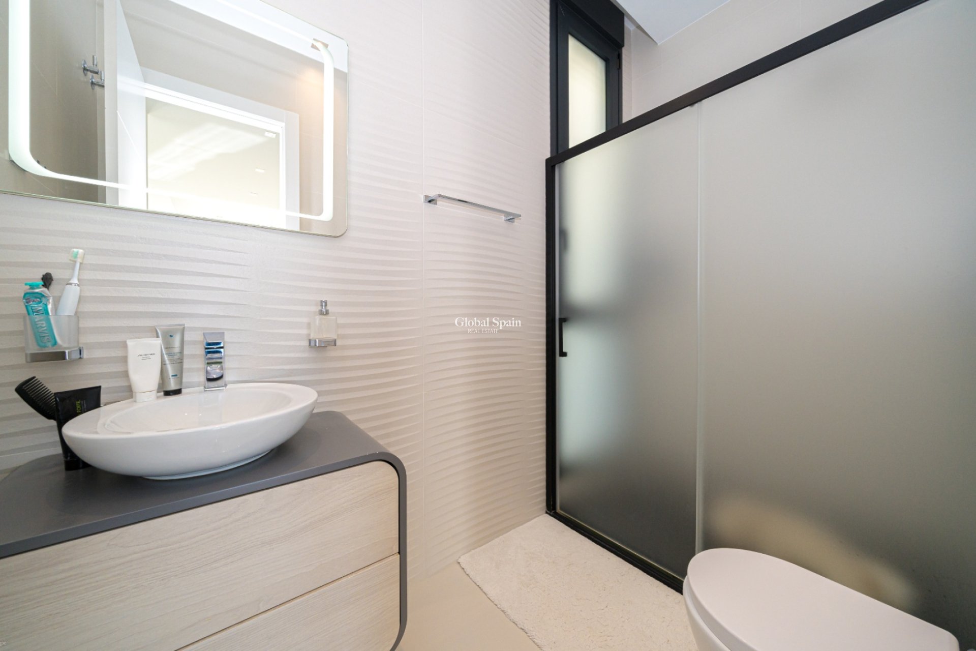 Revente - VILLA -
FINESTRAT - Costa Blanca