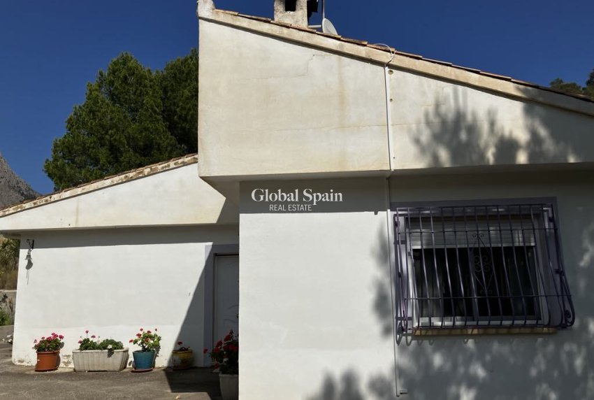 Revente - VILLA -
FINESTRAT - Costa Blanca