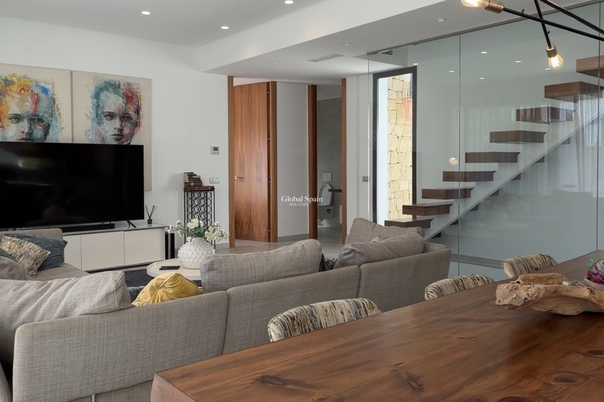 Revente - VILLA -
FINESTRAT - Costa Blanca