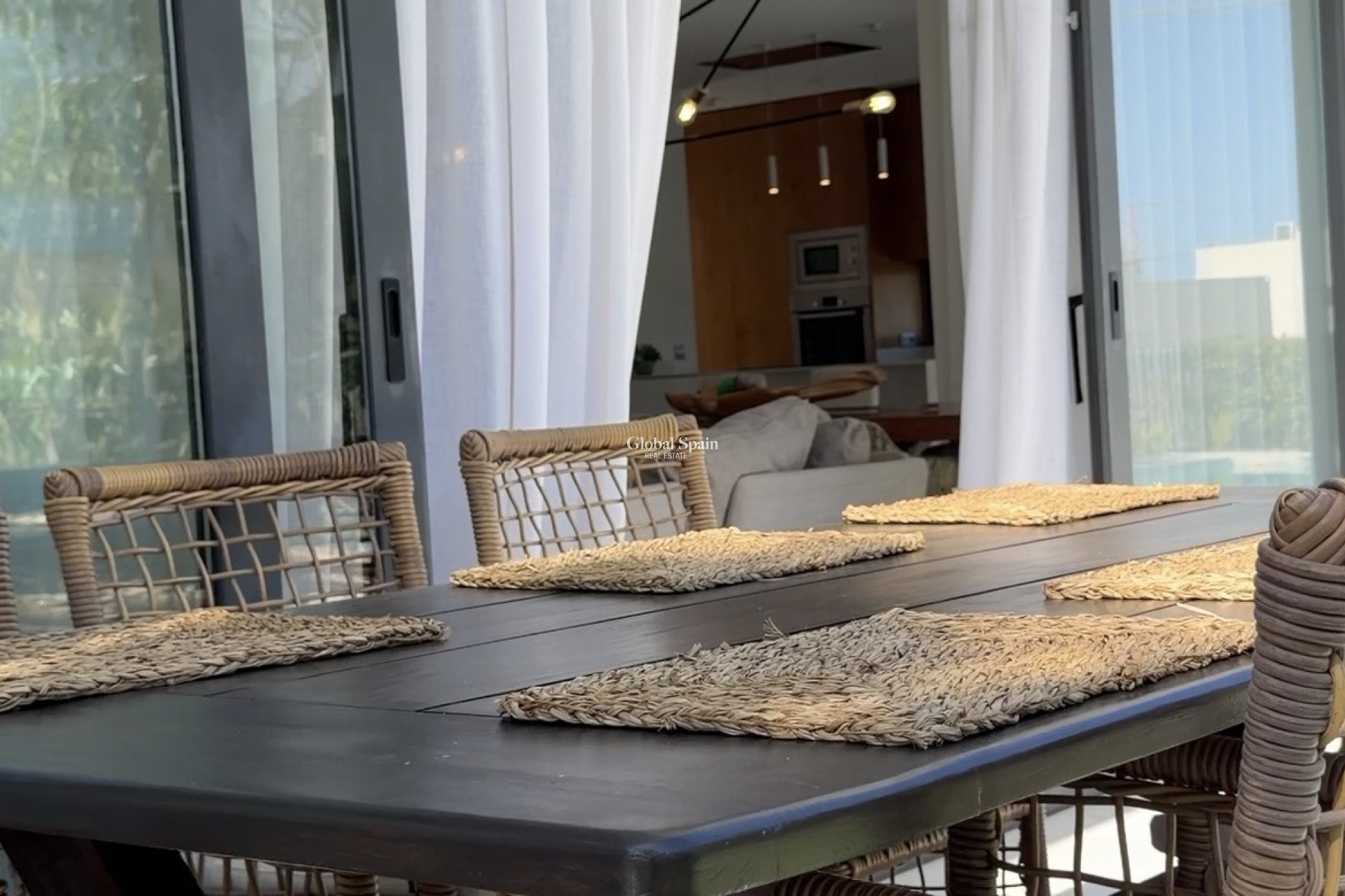 Revente - VILLA -
FINESTRAT - Costa Blanca