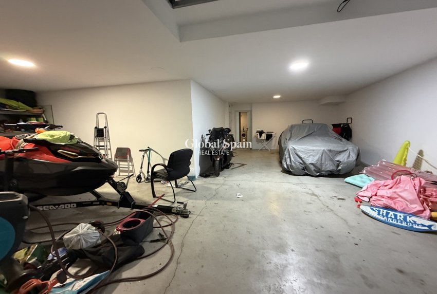 Revente - VILLA -
FINESTRAT - Costa Blanca