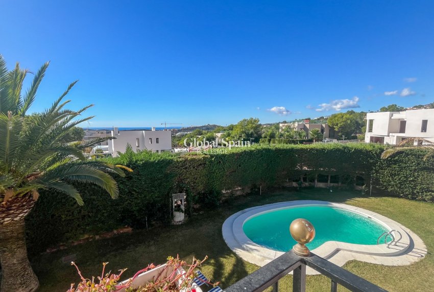 Revente - VILLA -
FINESTRAT