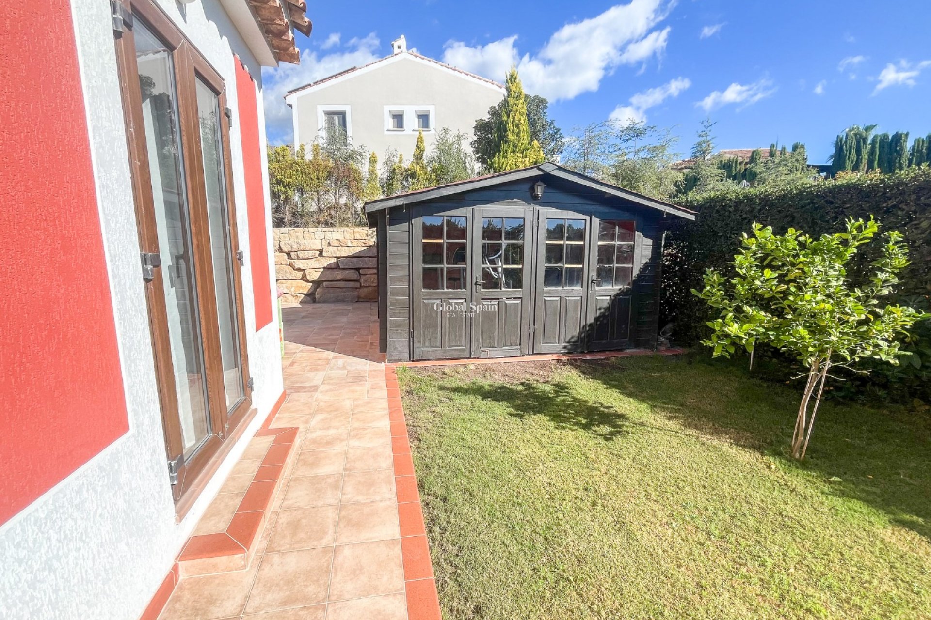 Revente - VILLA -
FINESTRAT