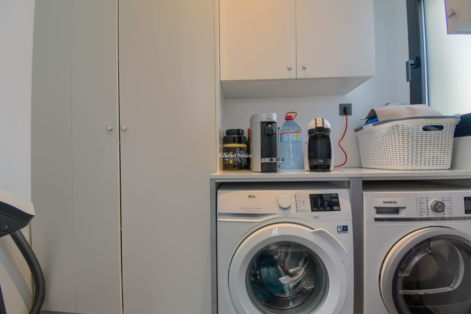 Revente - VILLA -
FINESTRAT