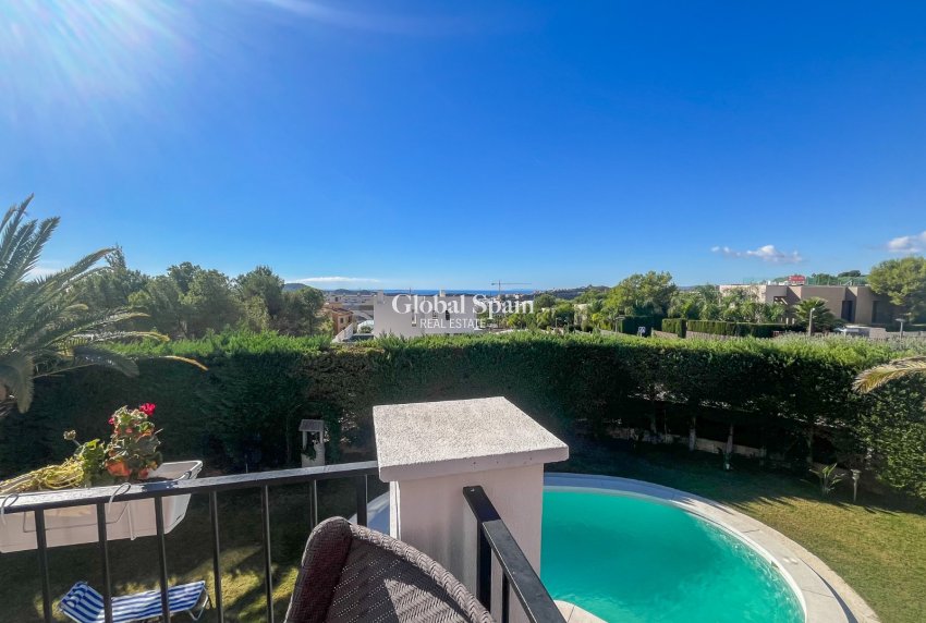 Revente - VILLA -
FINESTRAT