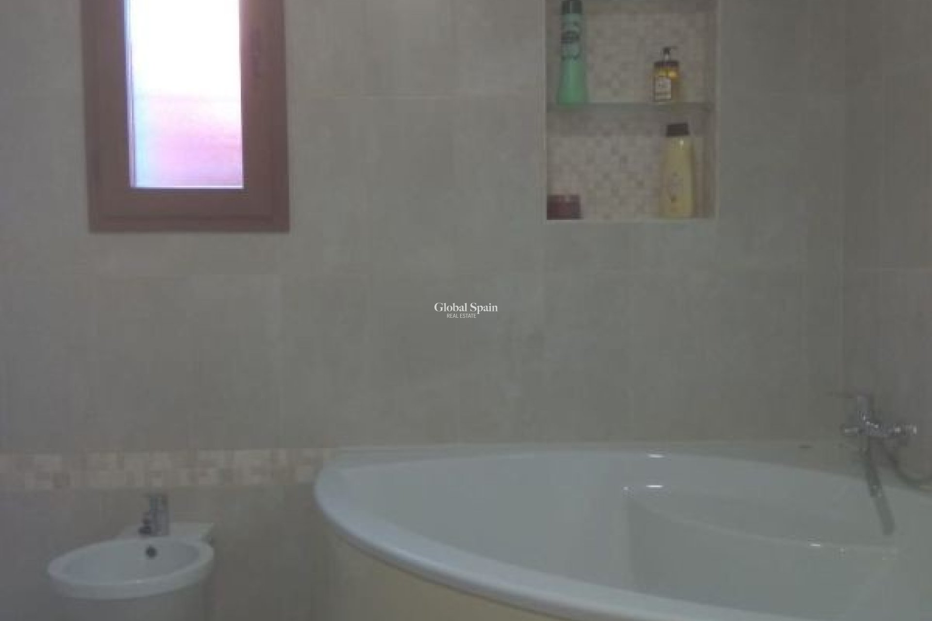 Revente - VILLA -
FINESTRAT