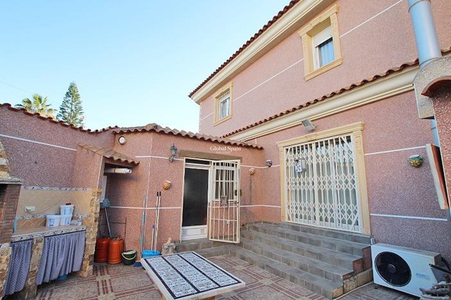 Revente - VILLA -
FORMENTERA DEL SEGURA - C- Cooperativa