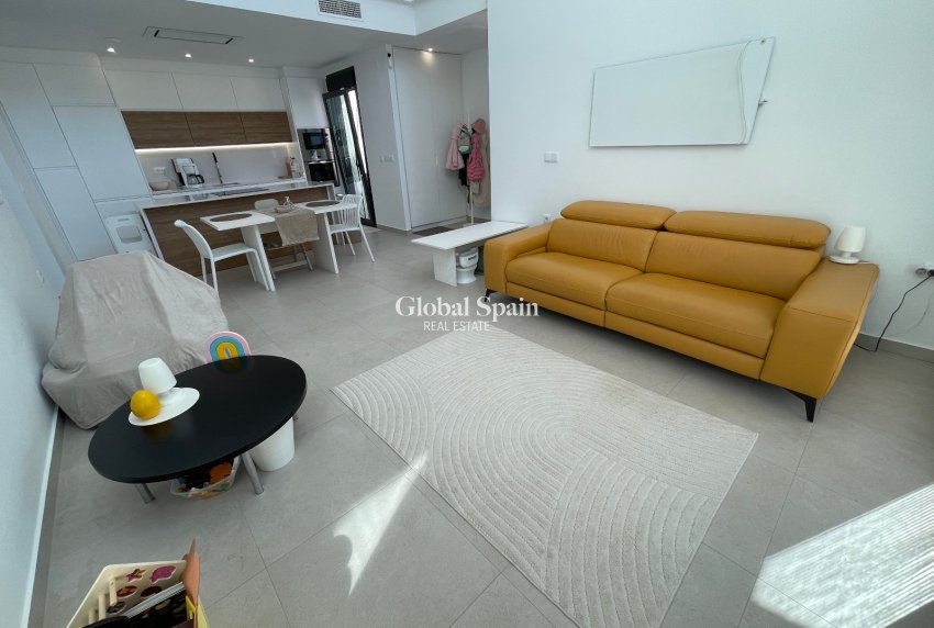 Revente - VILLA -
FORMENTERA DEL SEGURA - Costa Blanca