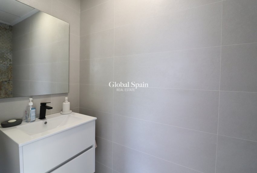 Revente - VILLA -
FORMENTERA DEL SEGURA - Fincas de La Vega