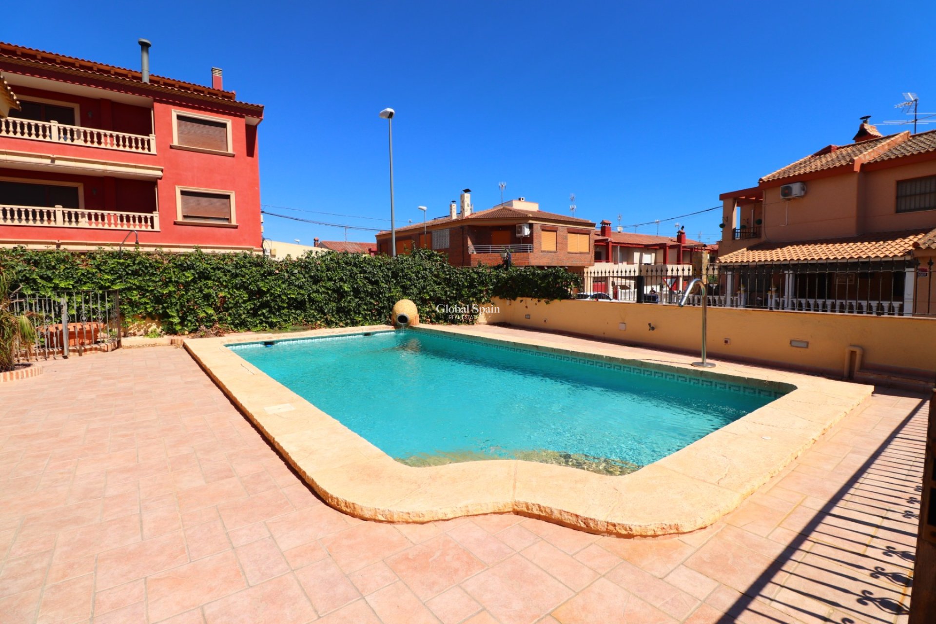 Revente - VILLA -
FORMENTERA DEL SEGURA - Formentera - Village