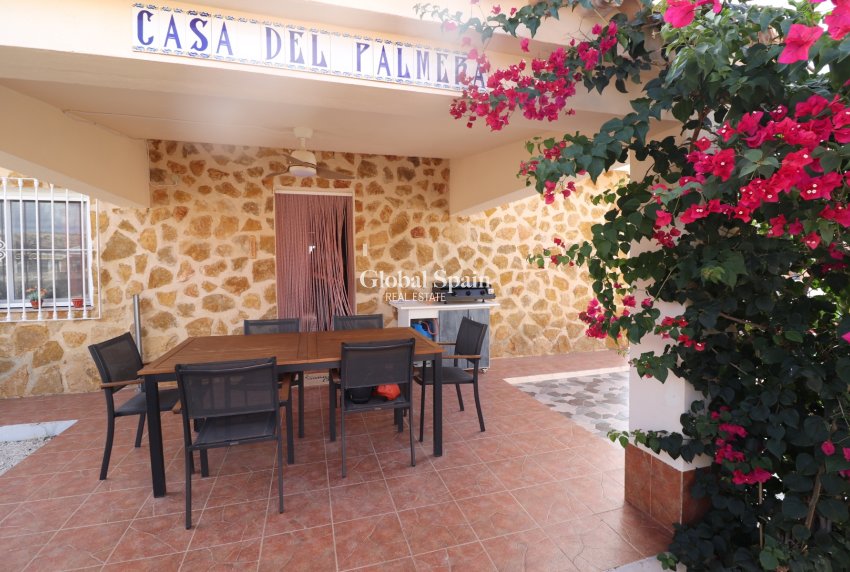 Revente - VILLA -
FORTUNA - Inland