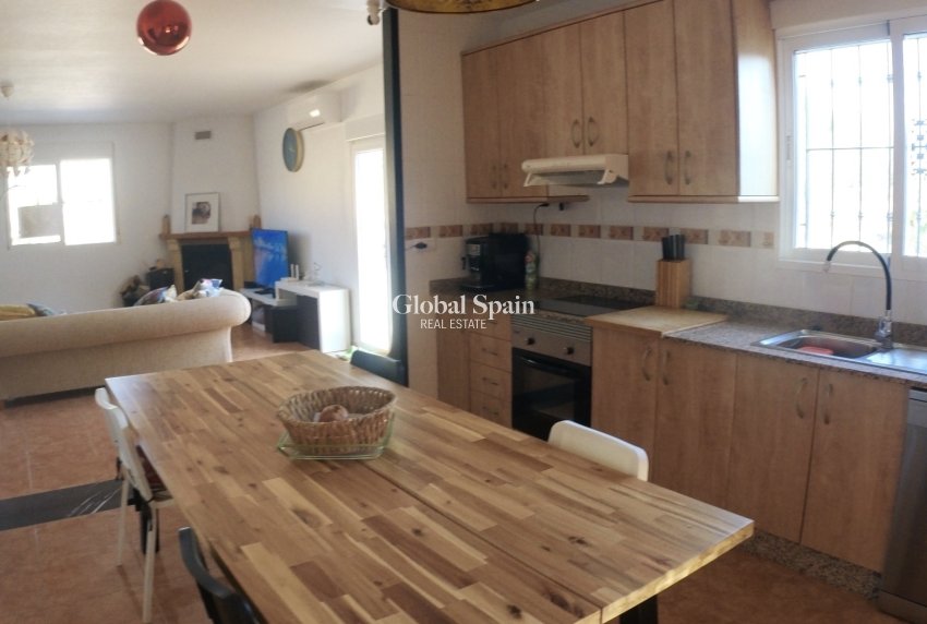 Revente - VILLA -
FORTUNA - Inland