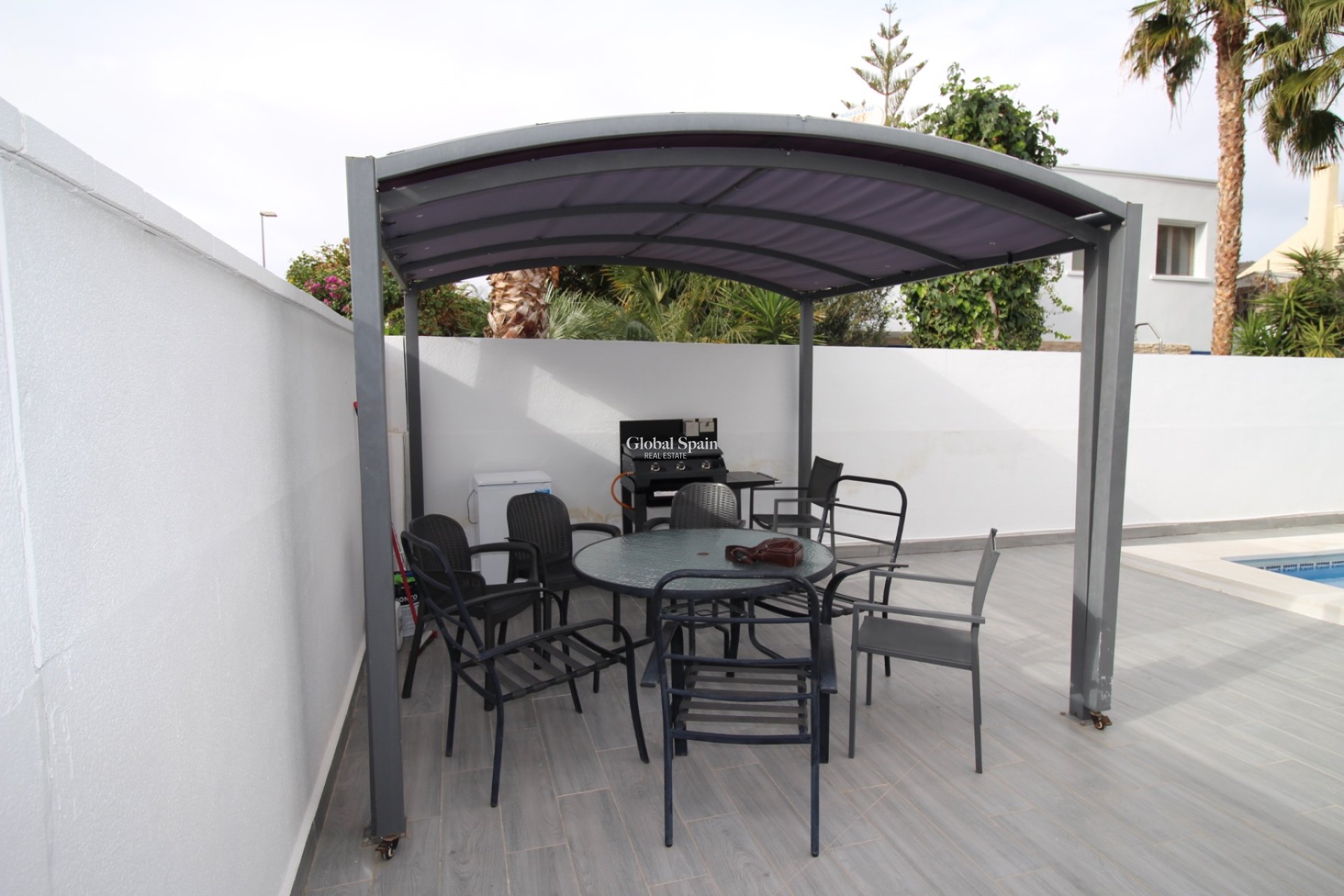 Revente - VILLA -
FORTUNA - Inland