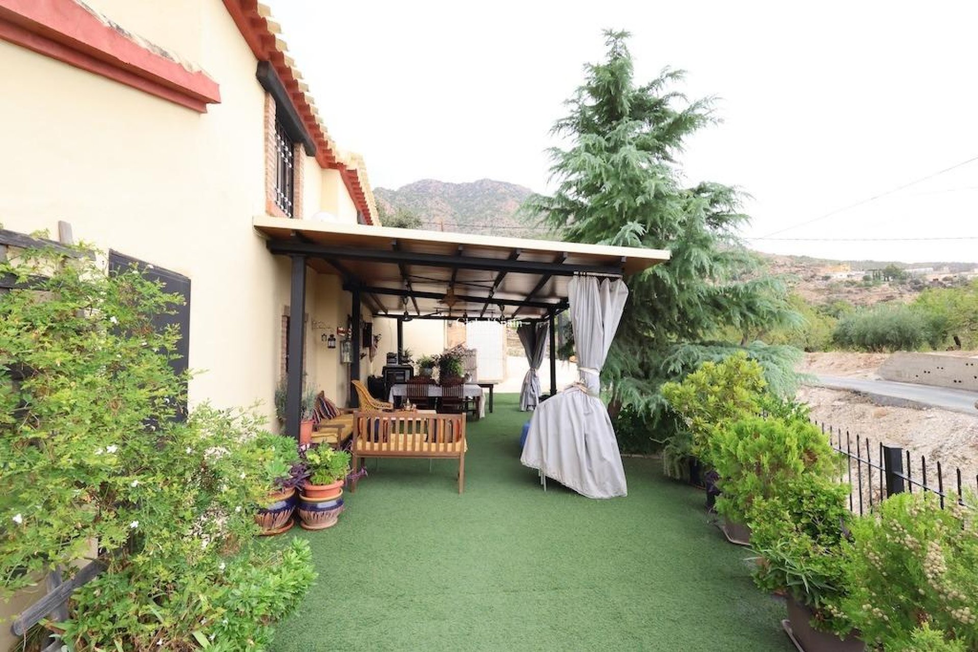 Revente - VILLA -
FORTUNA - Inland