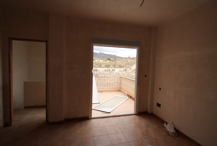 Revente - VILLA -
FORTUNA - Inland