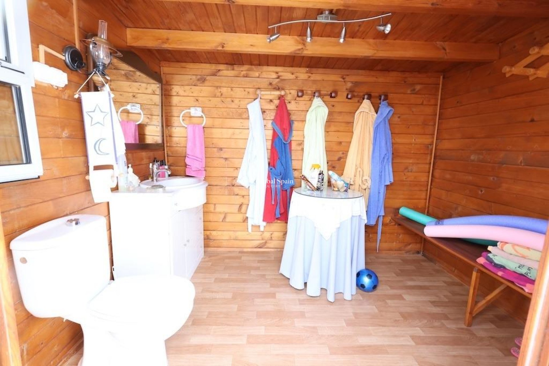 Revente - VILLA -
FORTUNA - Inland