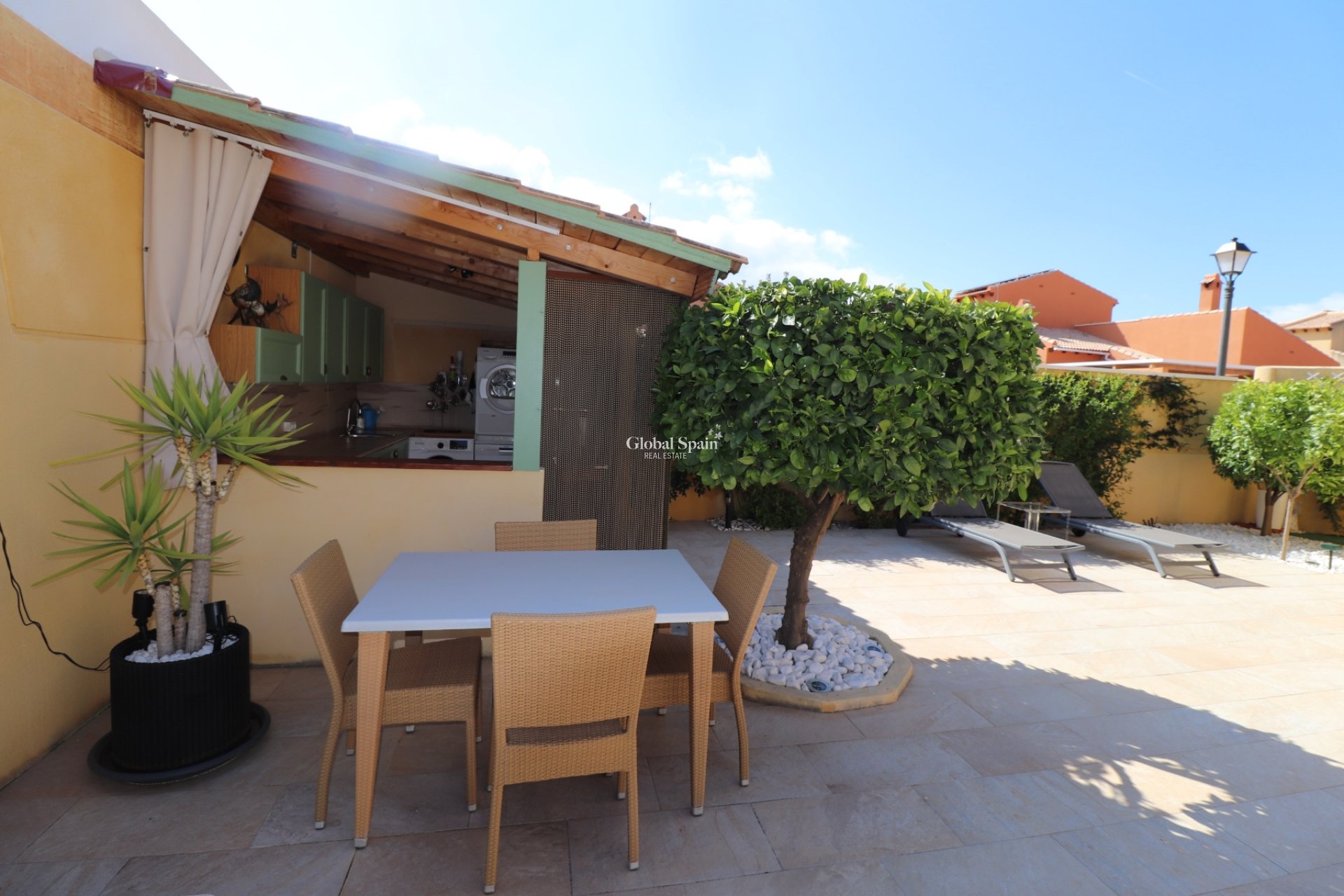 Revente - VILLA -
FORTUNA - Inland