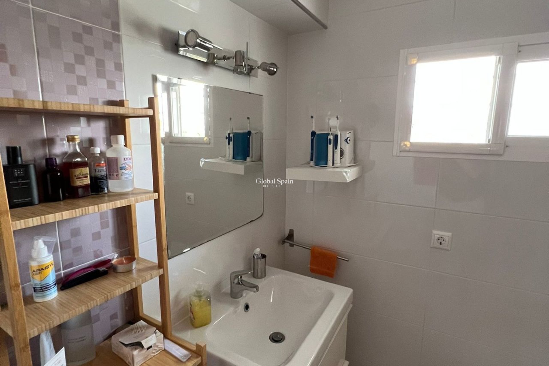 Revente - VILLA -
FORTUNA - Inland