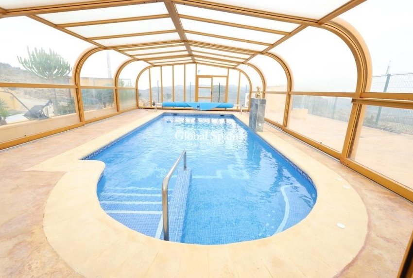 Revente - VILLA -
FORTUNA - Inland