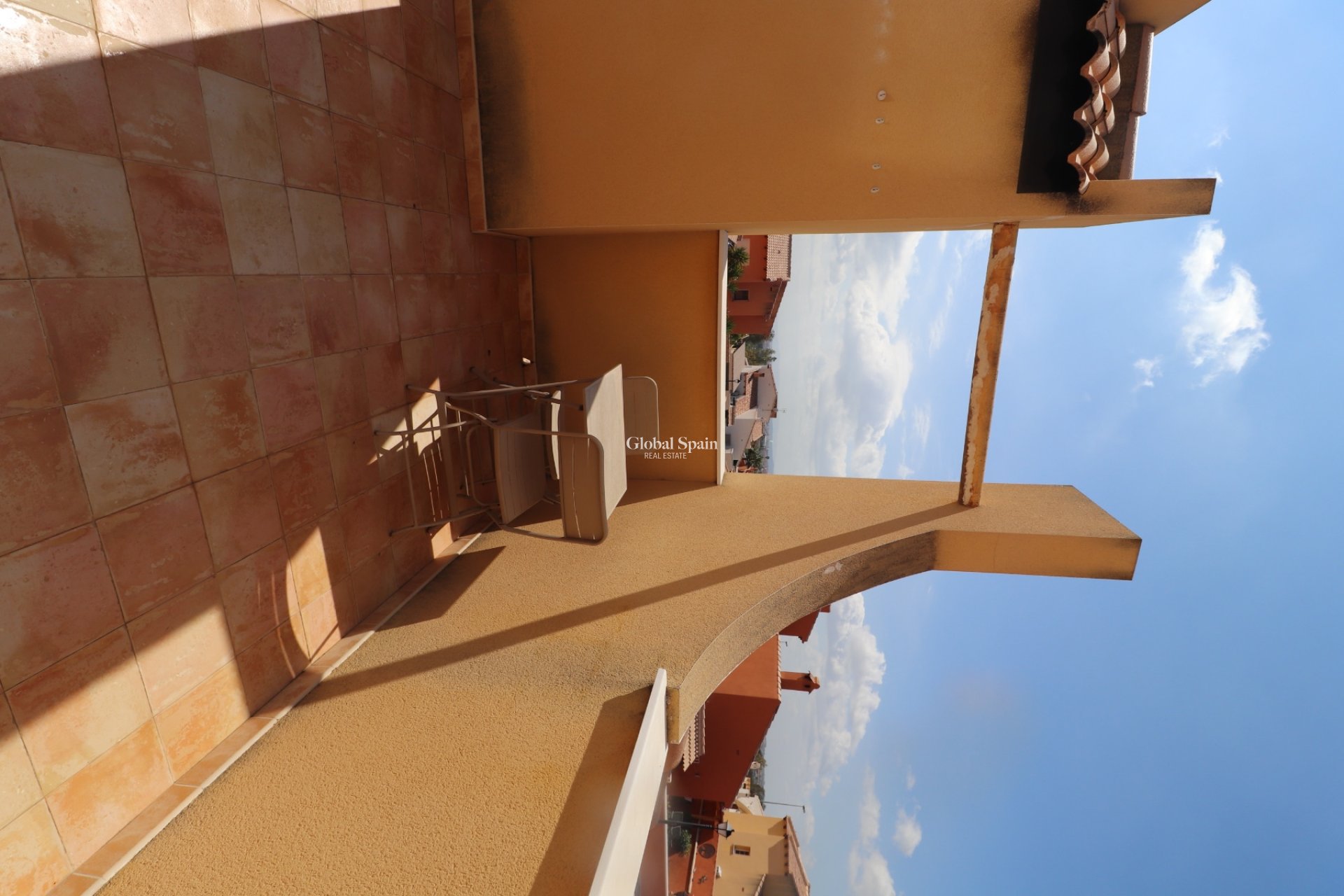 Revente - VILLA -
FORTUNA - Inland