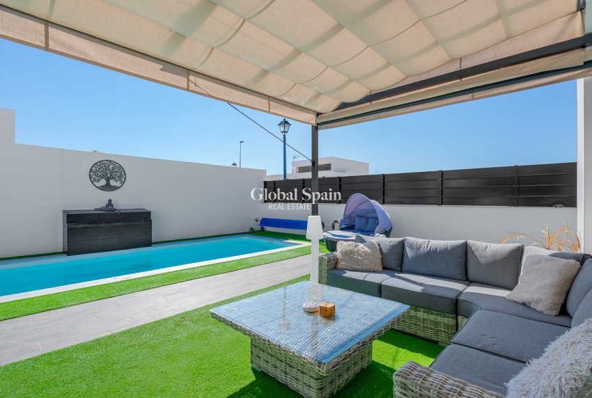 Revente - VILLA -
FORTUNA - Urbanizacion las kalendas