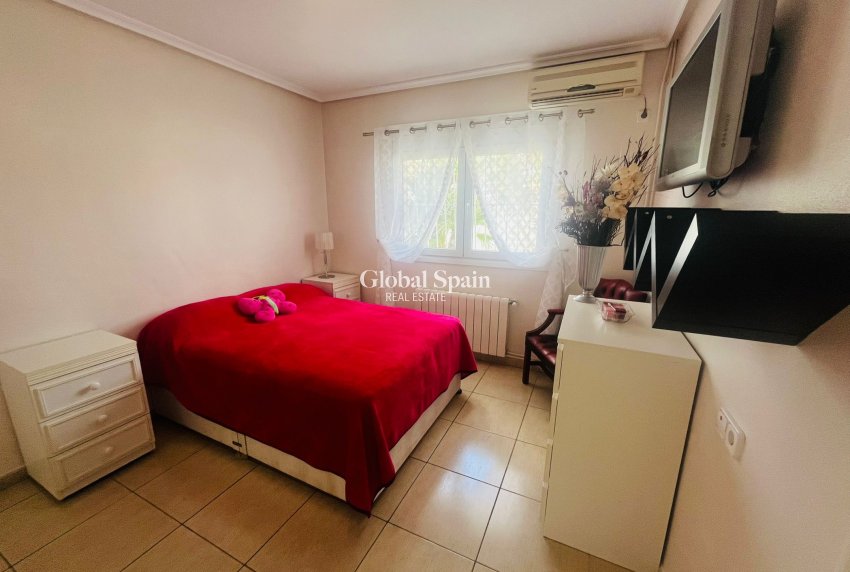 Revente - VILLA -
GEA Y TRUYOLS - Inland