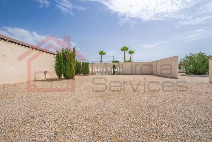 Revente - VILLA -
GEA Y TRUYOLS - Inland