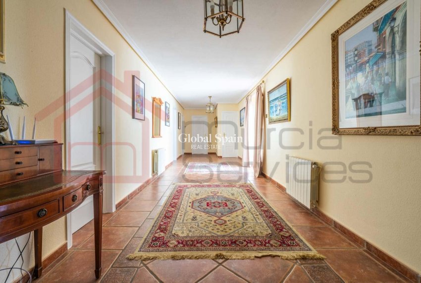 Revente - VILLA -
GEA Y TRUYOLS - Inland