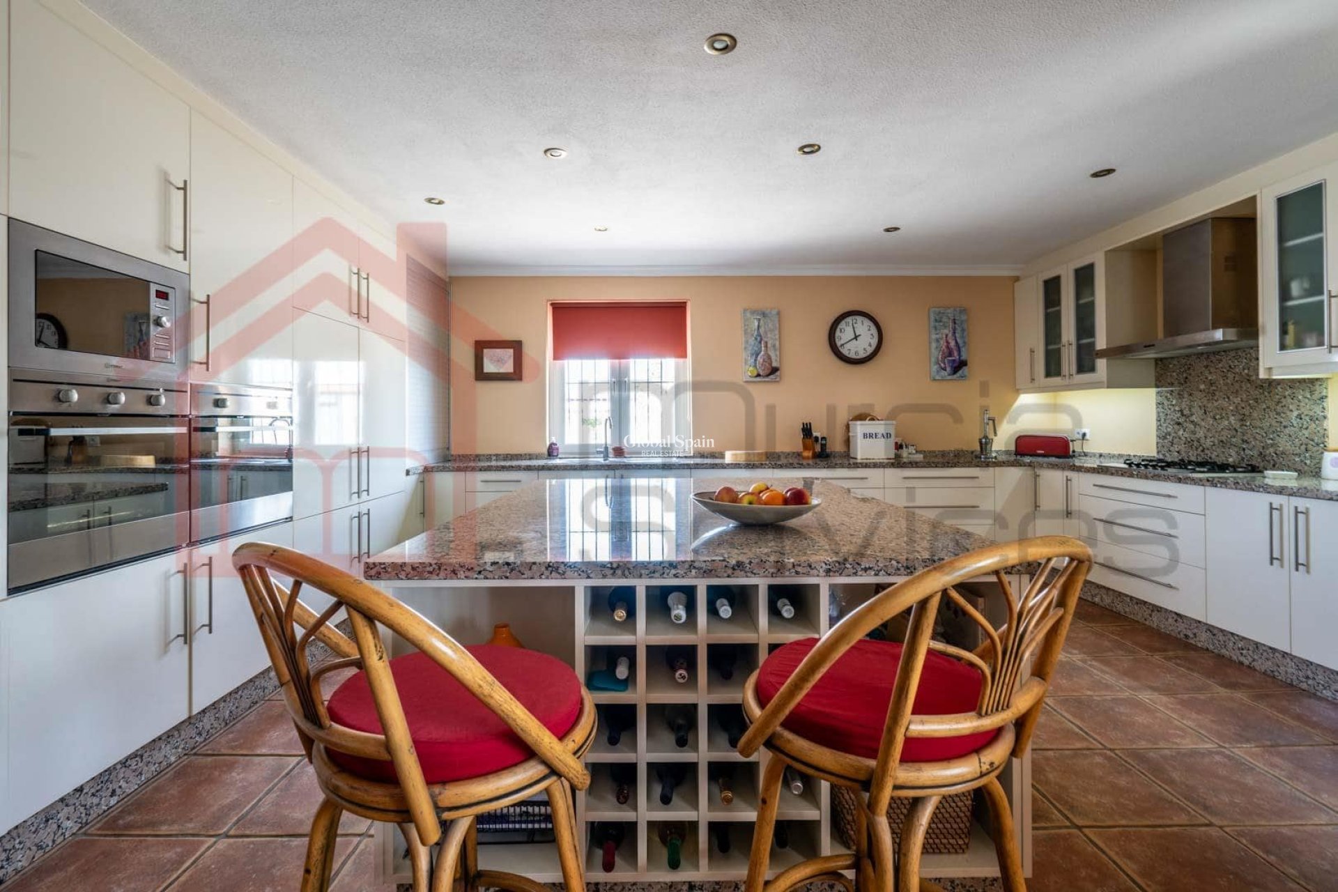Revente - VILLA -
GEA Y TRUYOLS - Inland