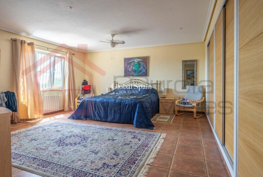 Revente - VILLA -
GEA Y TRUYOLS - Inland