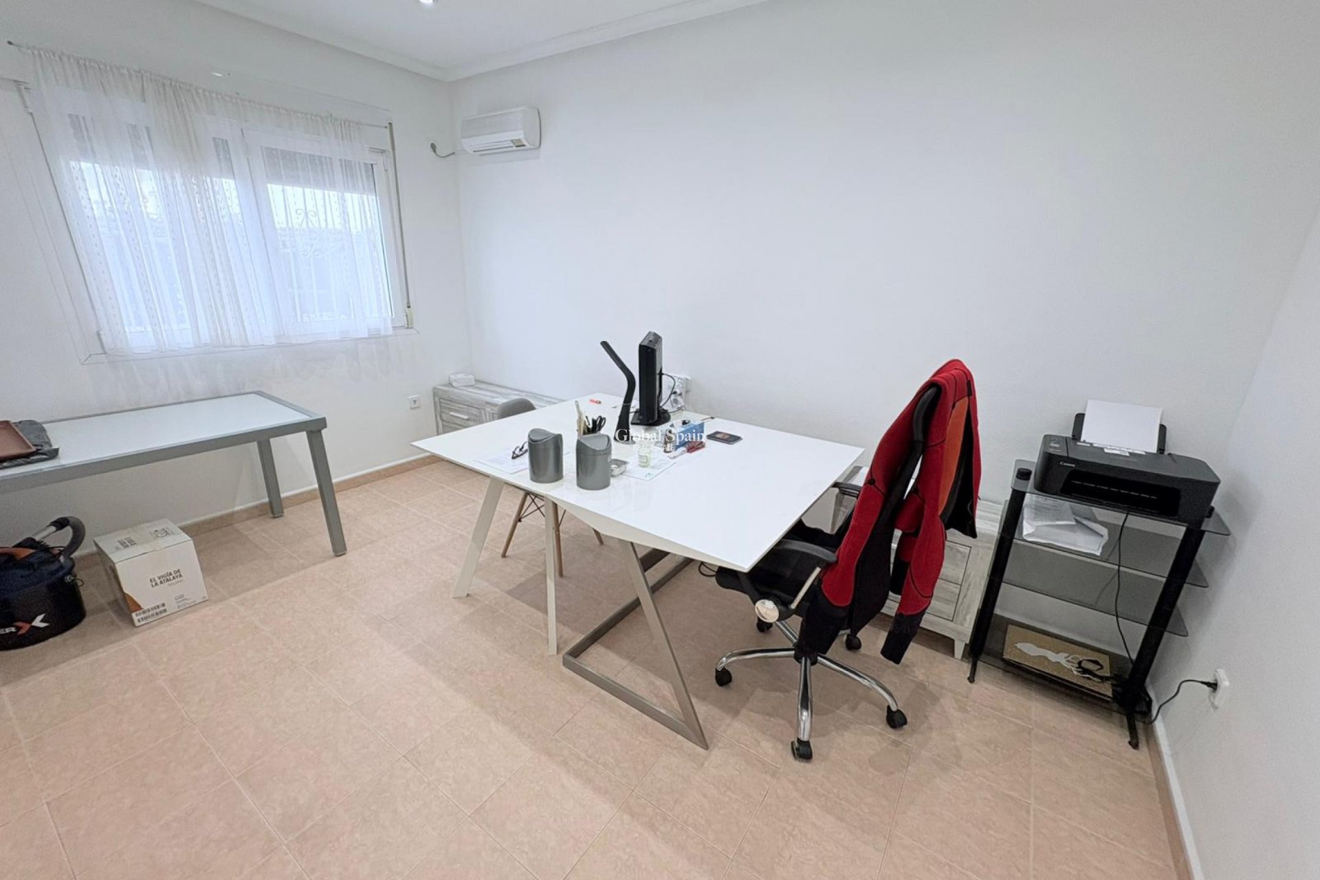 Revente - VILLA -
GEA Y TRUYOLS - Inland