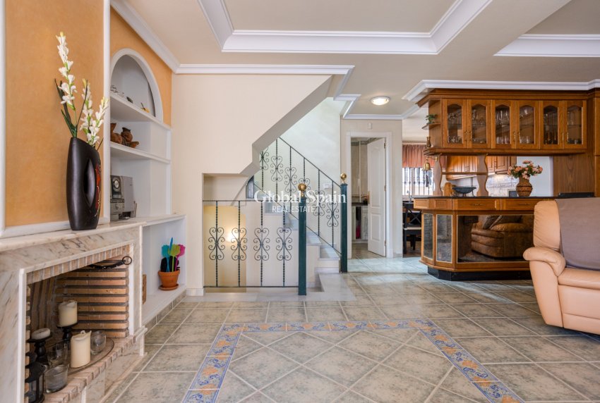 Revente - VILLA -
GUARDAMAR DEL SEGURA - Costa Blanca