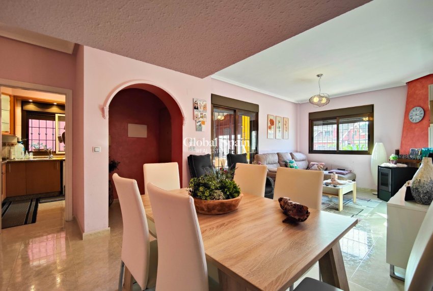 Revente - VILLA -
GUARDAMAR DEL SEGURA - Costa Blanca