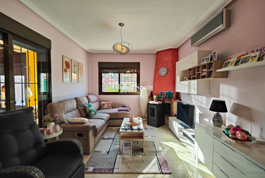 Revente - VILLA -
GUARDAMAR DEL SEGURA - Costa Blanca