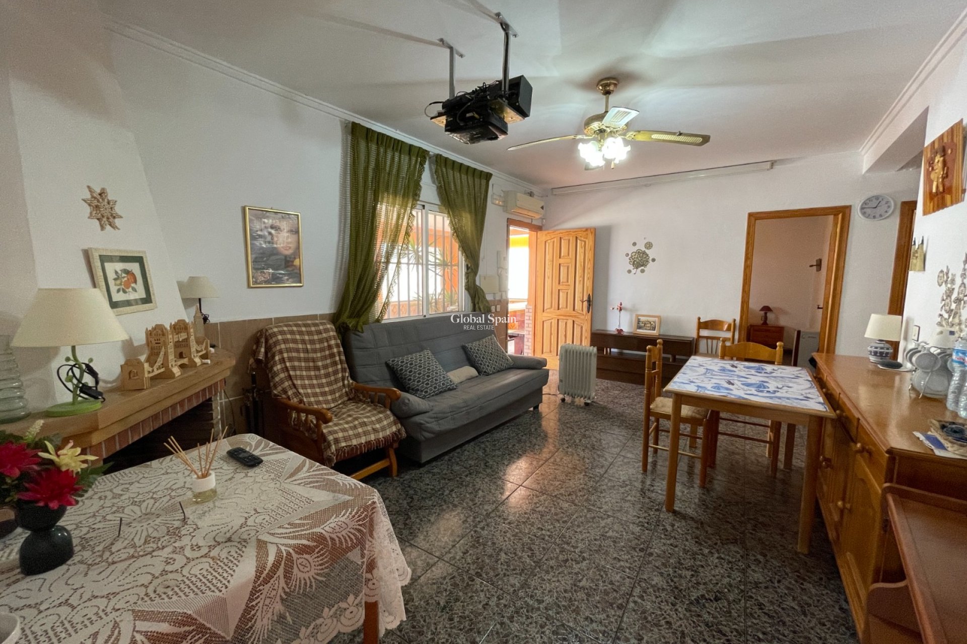 Revente - VILLA -
GUARDAMAR DEL SEGURA - Costa Blanca