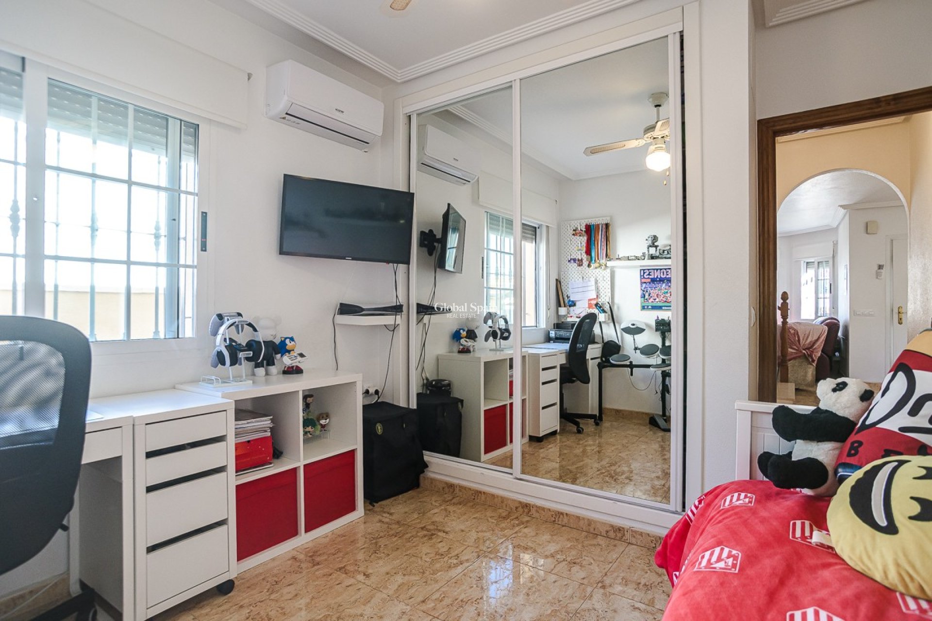 Revente - VILLA -
GUARDAMAR DEL SEGURA - EL RASO