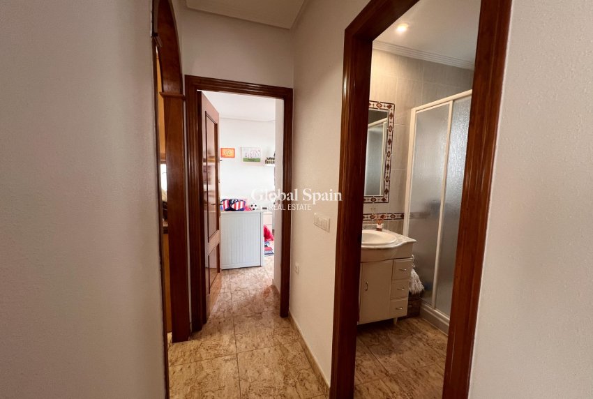 Revente - VILLA -
GUARDAMAR DEL SEGURA - EL RASO