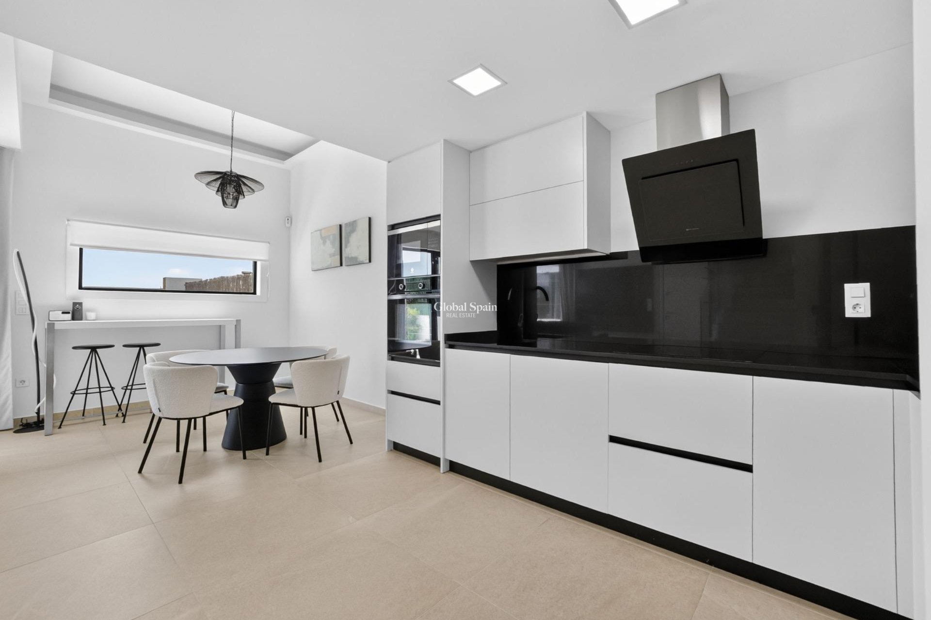 Revente - VILLA -
GUARDAMAR DEL SEGURA - EL RASO