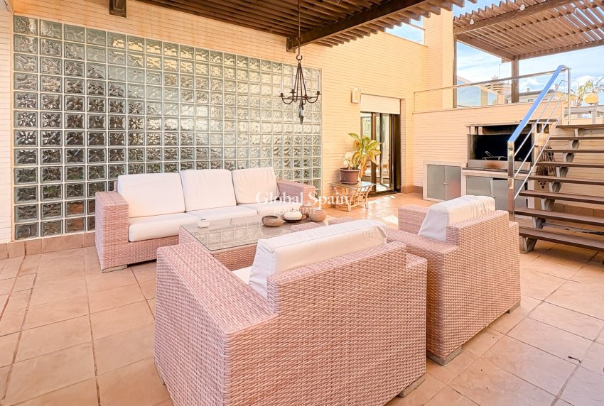 Revente - VILLA -
GUARDAMAR DEL SEGURA - Guardamar Playa