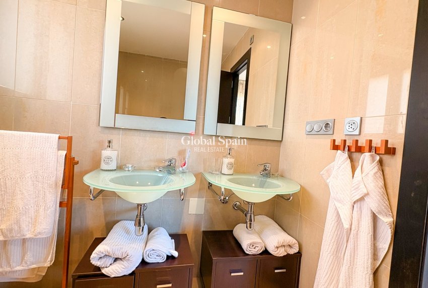 Revente - VILLA -
GUARDAMAR DEL SEGURA - Guardamar Playa