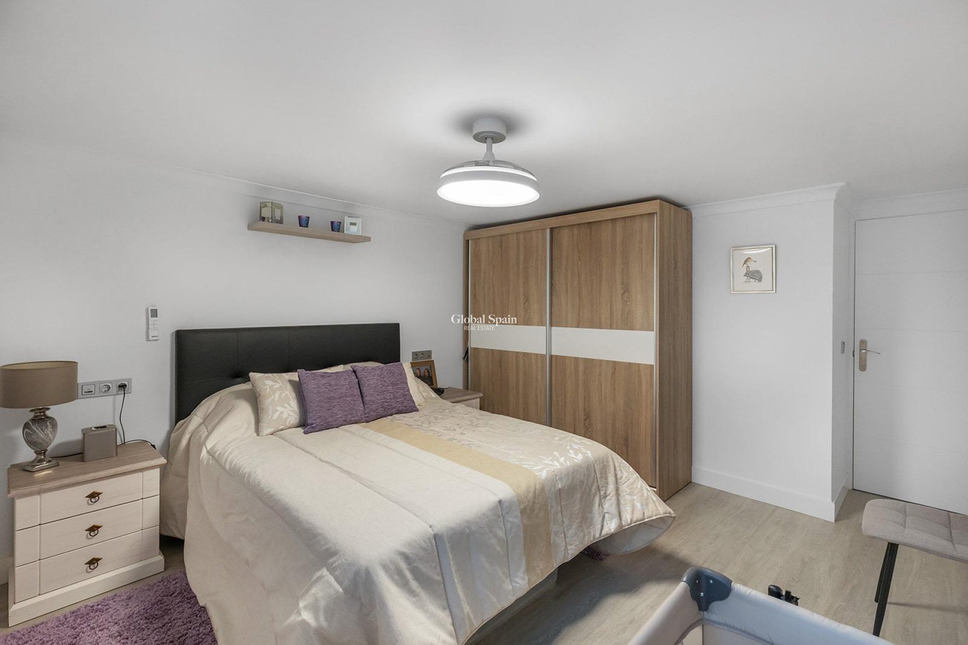 Revente - VILLA -
GUARDAMAR DEL SEGURA - Urbanizaciones