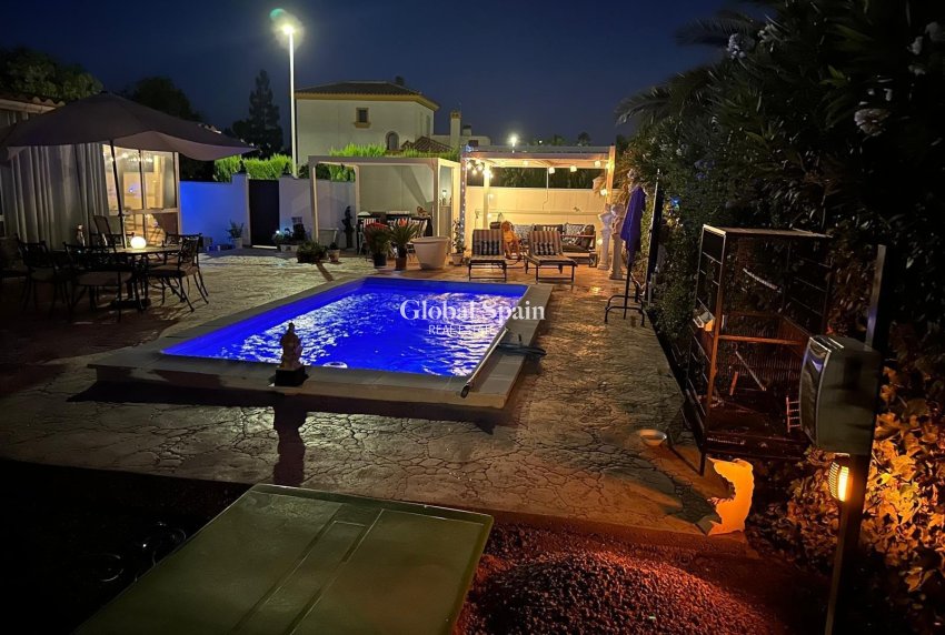 Revente - VILLA -
HONDÓN DE LAS NIEVES - Inland