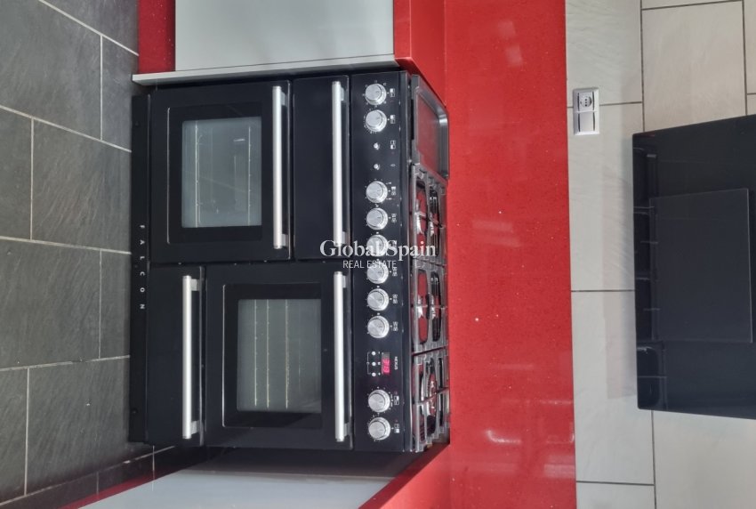 Revente - VILLA -
HONDÓN DE LOS FRAILES - Inland