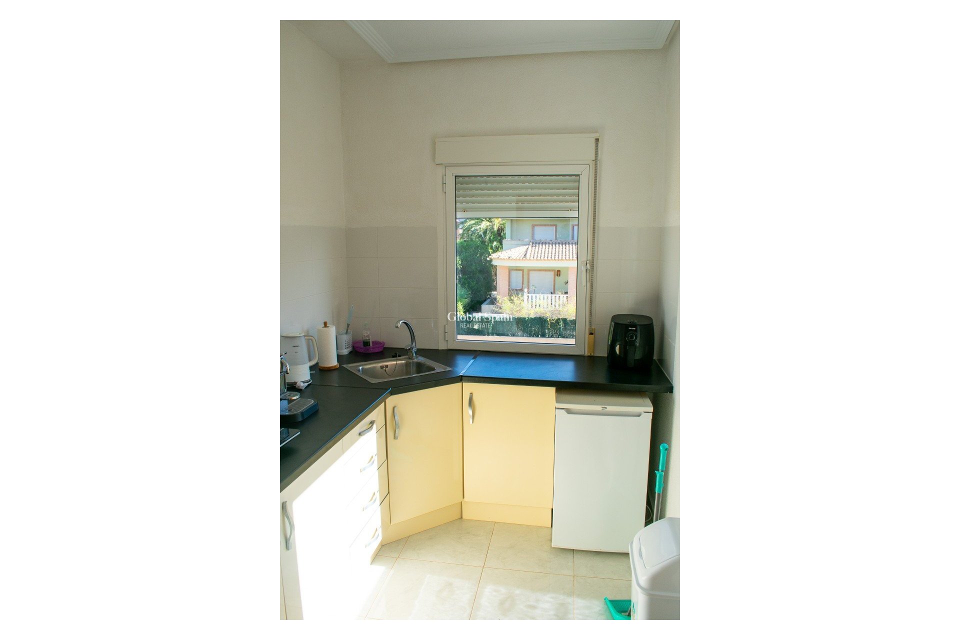 Revente - Villa indépendante -
ORIHUELA COSTA - La Zenia