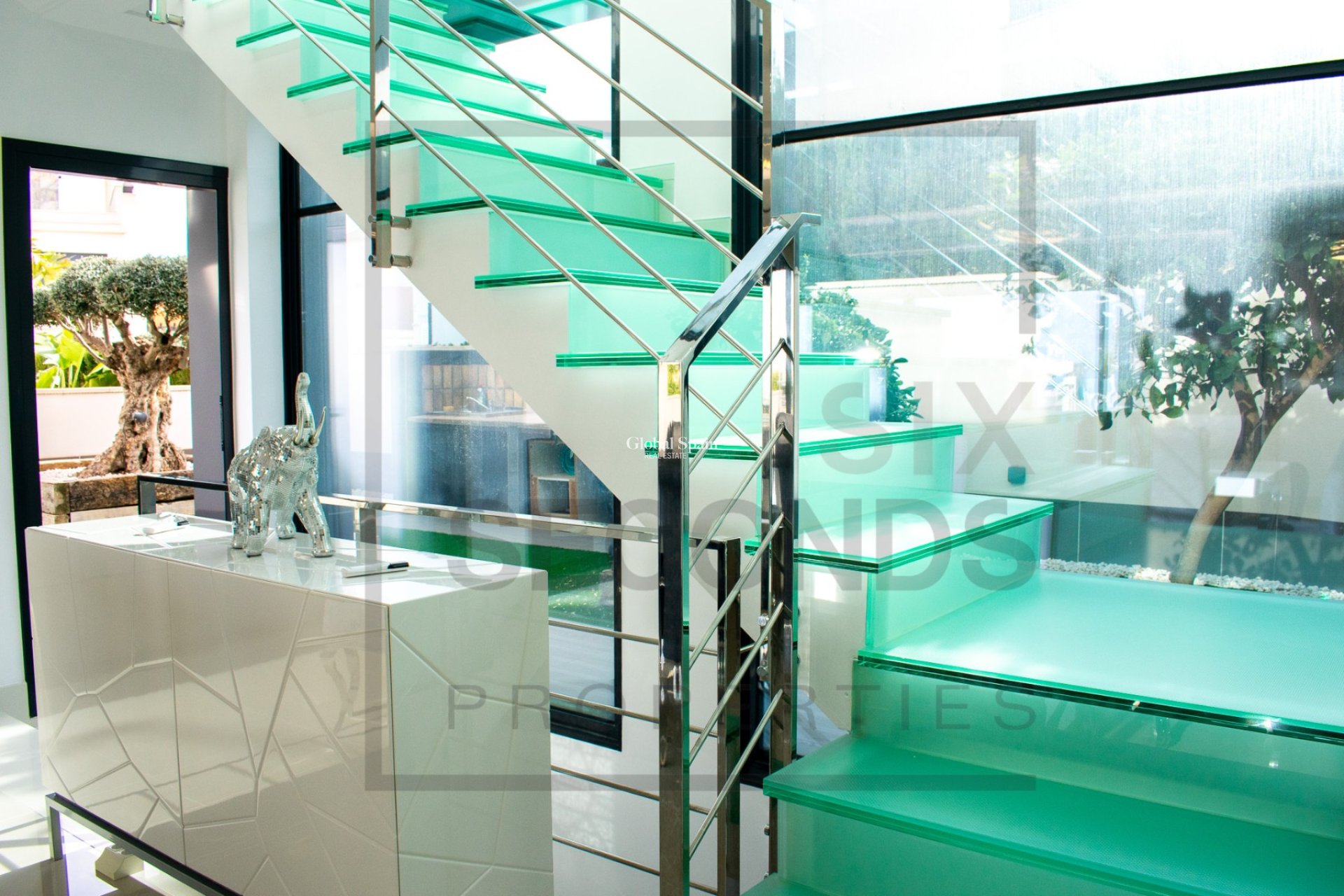 Revente - Villa indépendante -
SAN MIGUEL DE SALINAS - Urbanizaciones